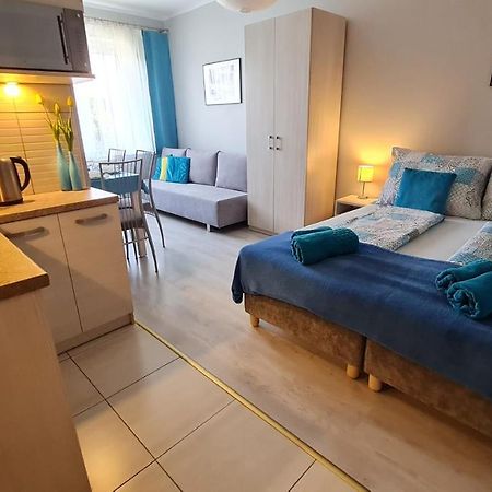 Bela - Pokoje Z Aneksami I Apartamenty โควอบเซก ภายนอก รูปภาพ