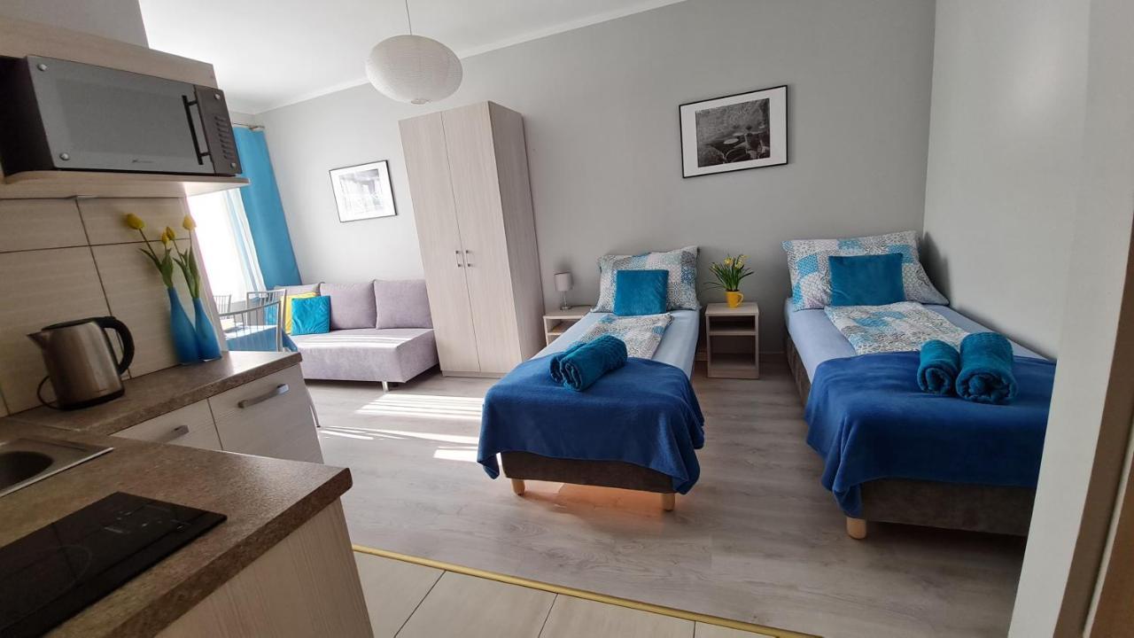 Bela - Pokoje Z Aneksami I Apartamenty โควอบเซก ภายนอก รูปภาพ